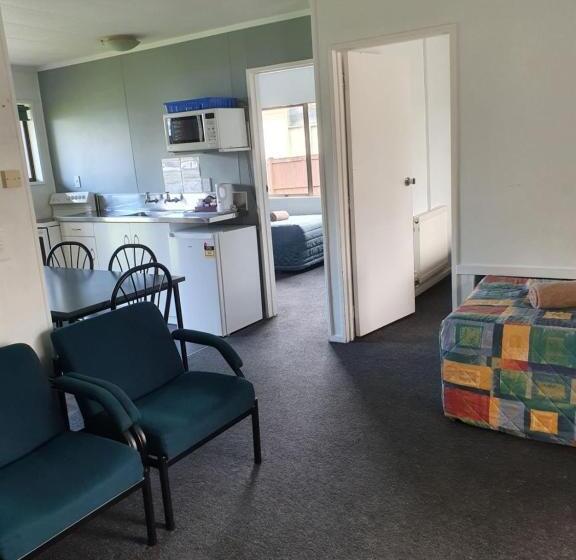 Апартаменты 2 Спальни, Ohakune Court Motel