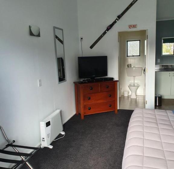 Студия Deluxe, Ohakune Court Motel