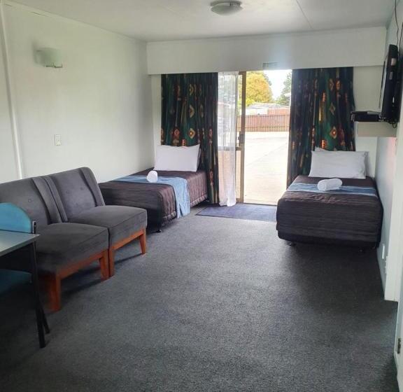 شقة عائلية, Ohakune Court Motel