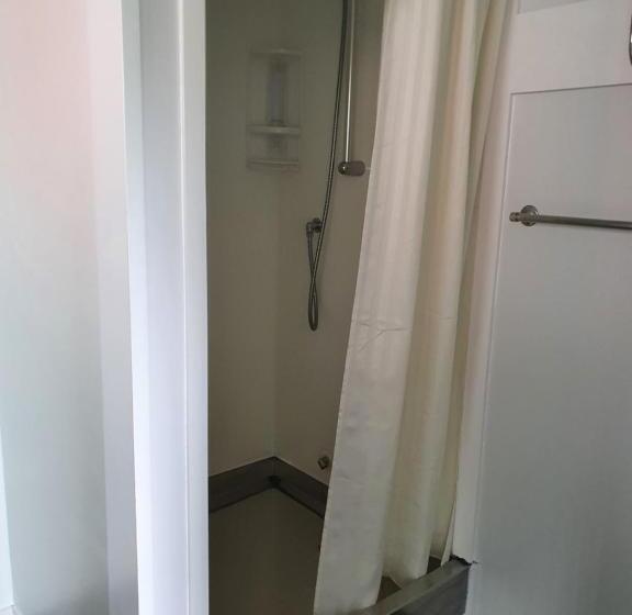 Студия Стандарт, Ohakune Court Motel