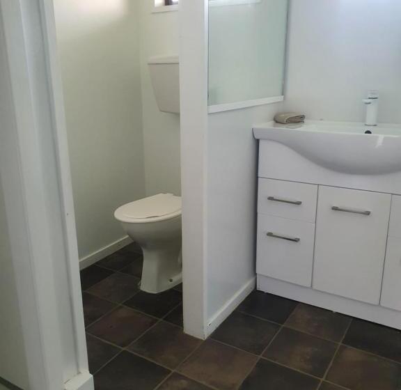 إستوديو قياسى, Ohakune Court Motel