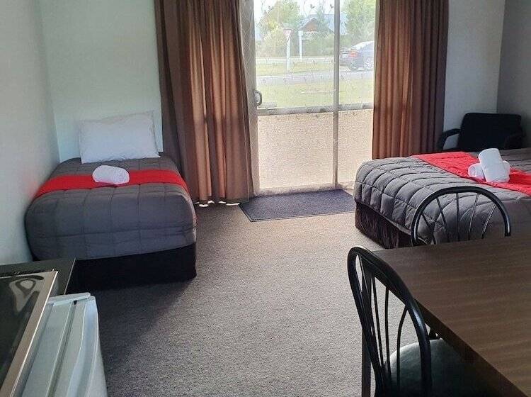 إستوديو قياسى, Ohakune Court Motel