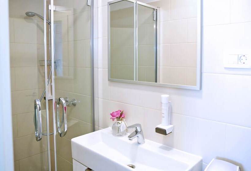 발코니가 있는 바다 전망 수피리어 룸, Delfin