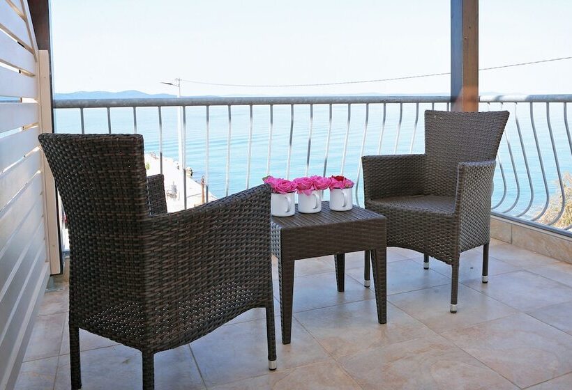 발코니가 있는 바다 전망 수피리어 룸, Delfin