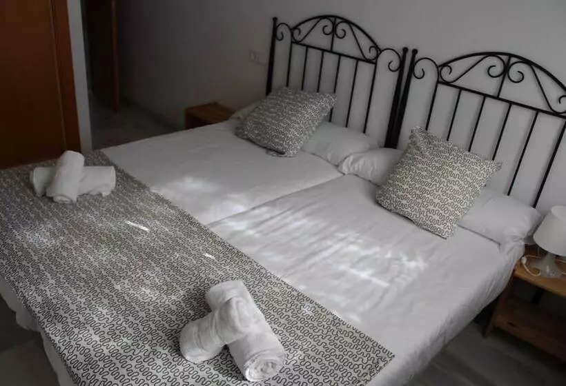 آپارتمان 2 خوابه با چشم‌انداز دریا, Resort De Nerja