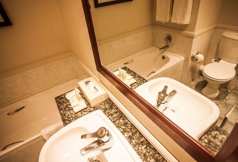 스탠다드 룸, Garden Court Morningside Sandton