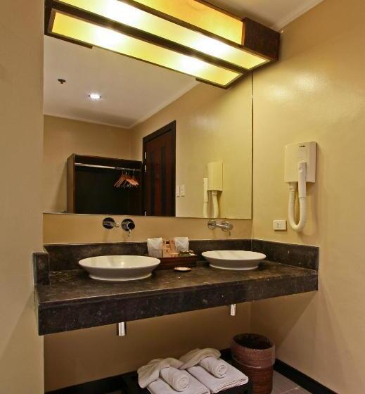 سوییت جونیور, Two Seasons Boracay Resort