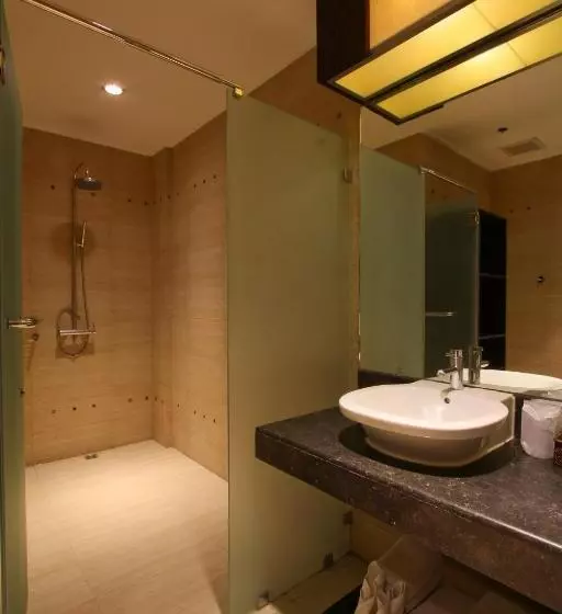 سوییت خانوادگی, Two Seasons Boracay Resort