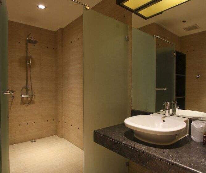 سوییت خانوادگی, Two Seasons Boracay Resort