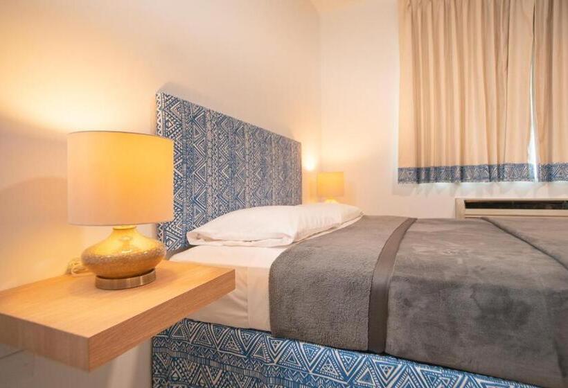 سوییت, Casa Condado Hotel & Residences