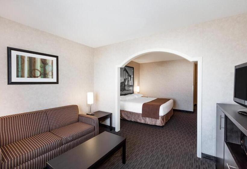 Люкс Кровать Кинг, Ramada By Wyndham Estevan