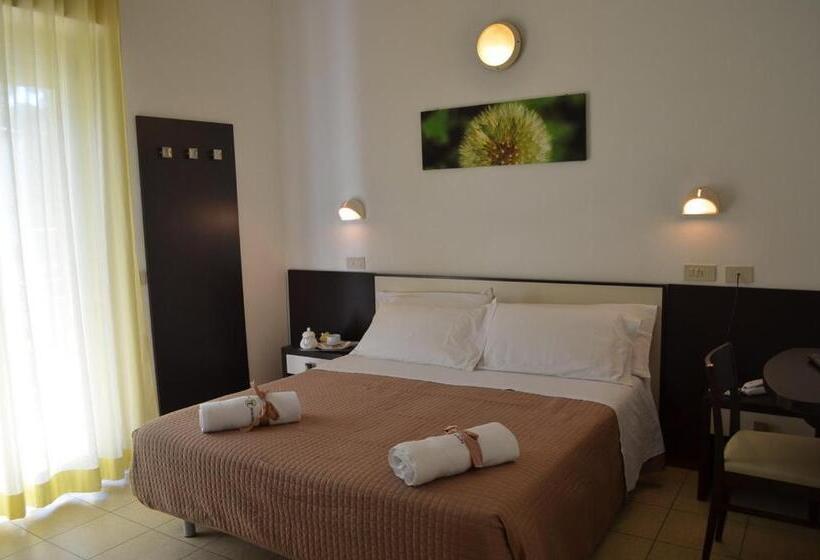 标准间, Europa Milano Marittima