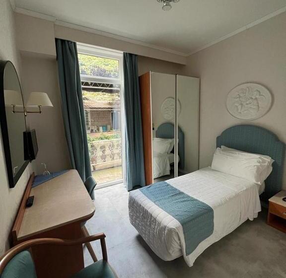 이코노미 싱글 룸, Excelsior Bay