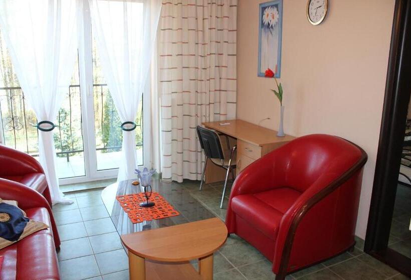 Апартаменты 1 Спальня с Балконом, Gościniec Nad Zalewem Sosina
