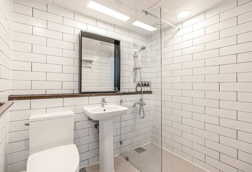 חדר דלוקס נוף לים, Heyy Seogwipo