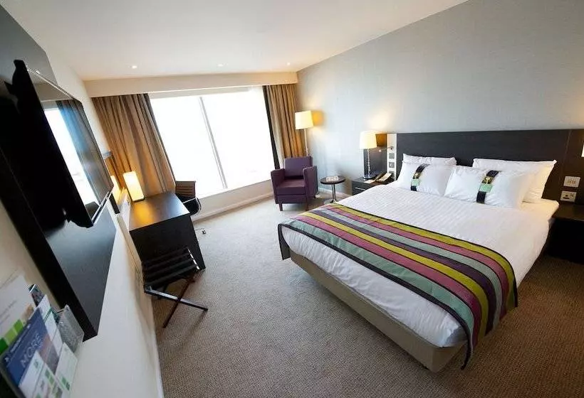 اتاق پرمیوم, Holiday Inn Southend, An Ihg