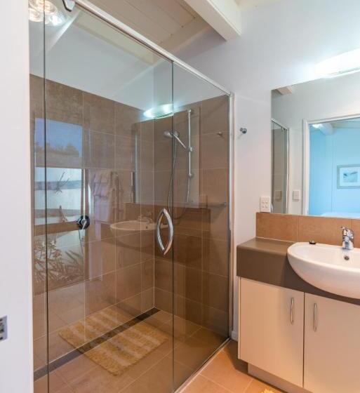 חדר משפחתי נוף לים, Limosa Rise