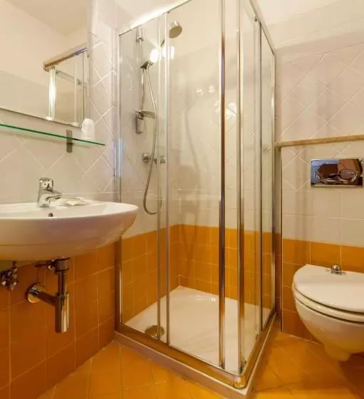 バルコニー付きスタンダードルーム, President