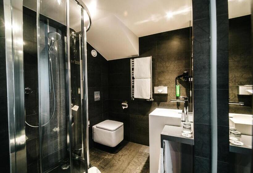Номер Superior, Q Hotel Grand Cru Gdańsk
