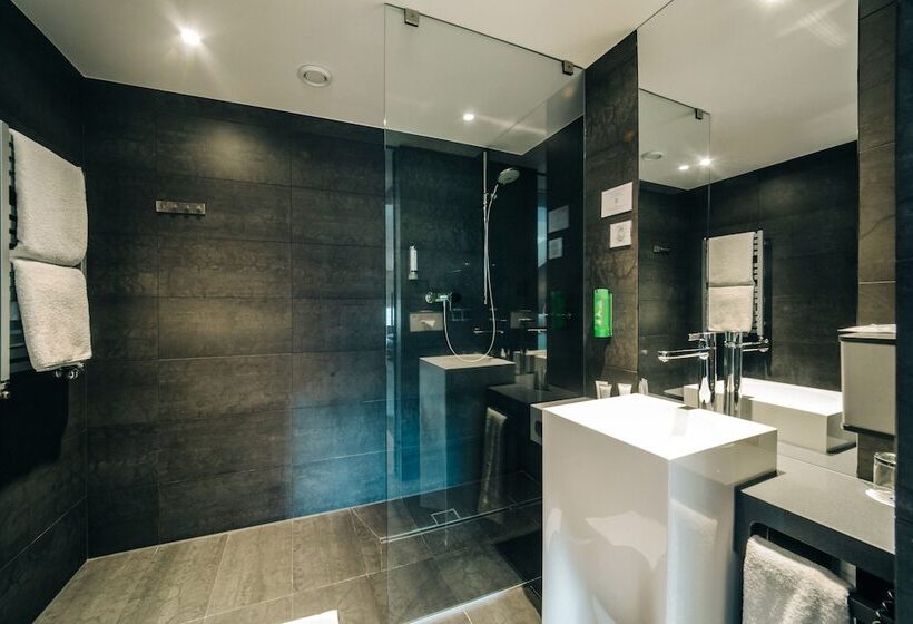 高级大房间, Q Hotel Grand Cru Gdańsk