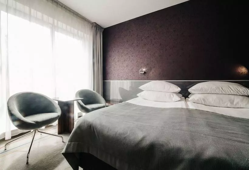 اتاق استاندارد یک نفره, Q Hotel Grand Cru Gdańsk