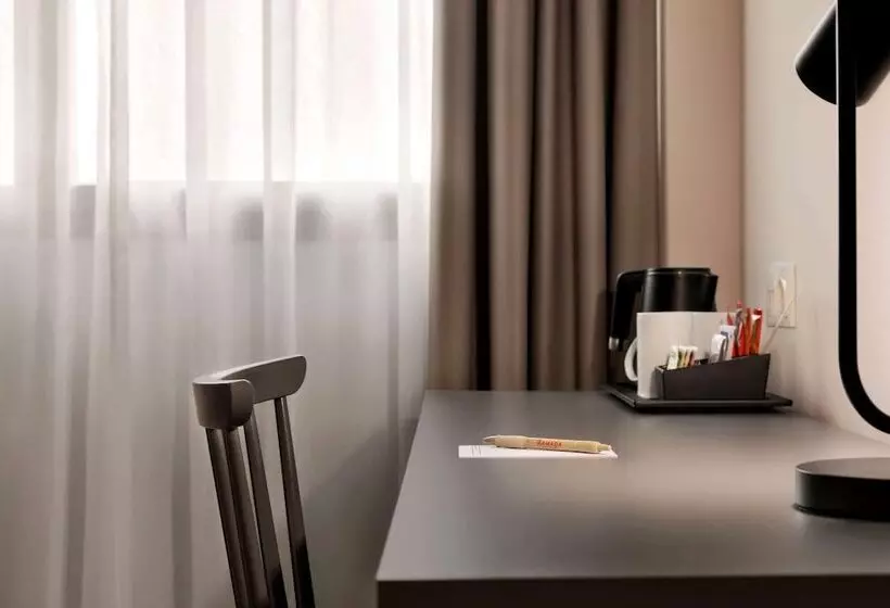 اتاق استاندارد برای معلولان, Ramada By Wyndham Madrid Getafe