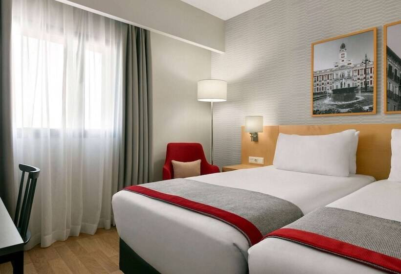 اتاق استاندارد, Ramada By Wyndham Madrid Getafe
