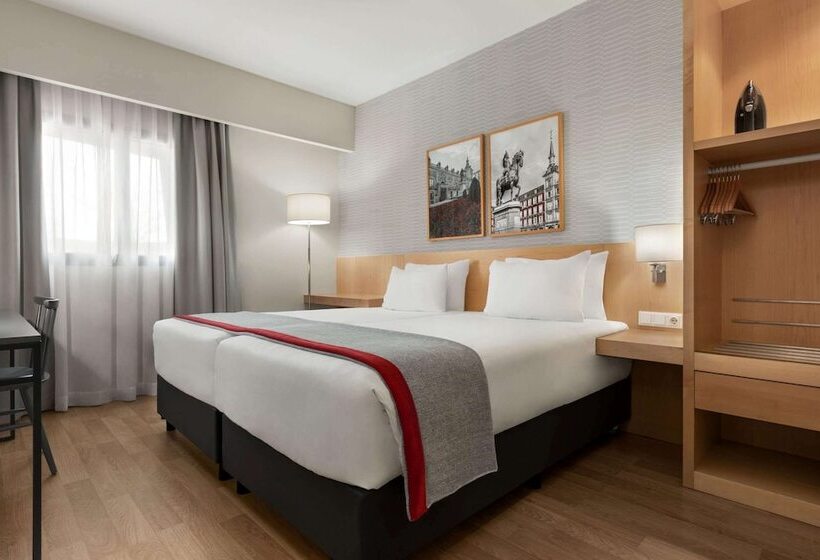 اتاق استاندارد, Ramada By Wyndham Madrid Getafe