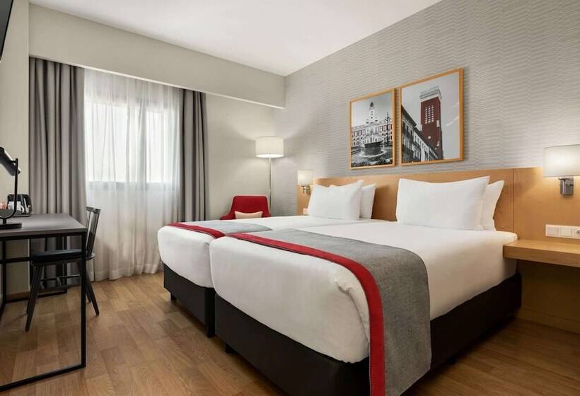 اتاق استاندارد, Ramada By Wyndham Madrid Getafe