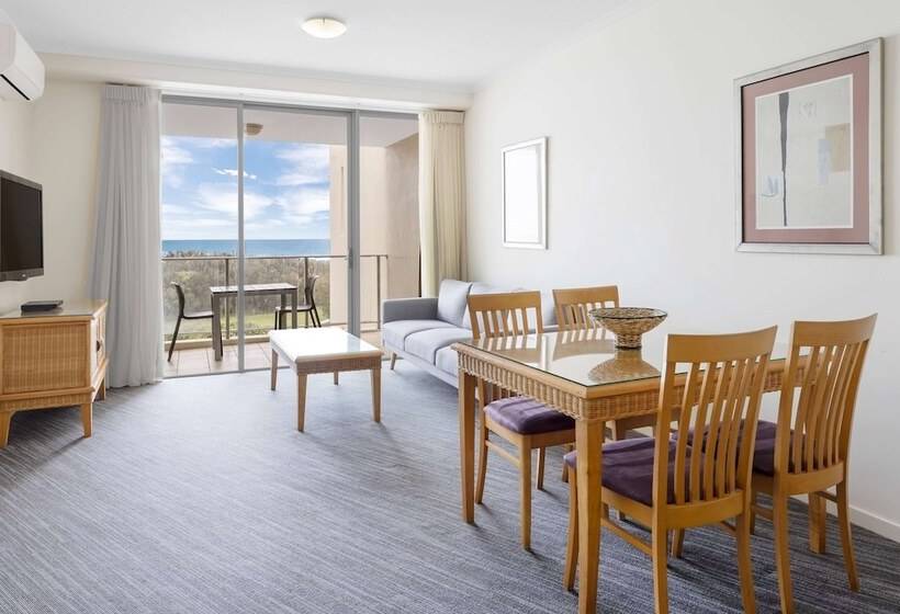 Апартаменты 1 Спальня, Ramada By Wyndham Marcoola Beach
