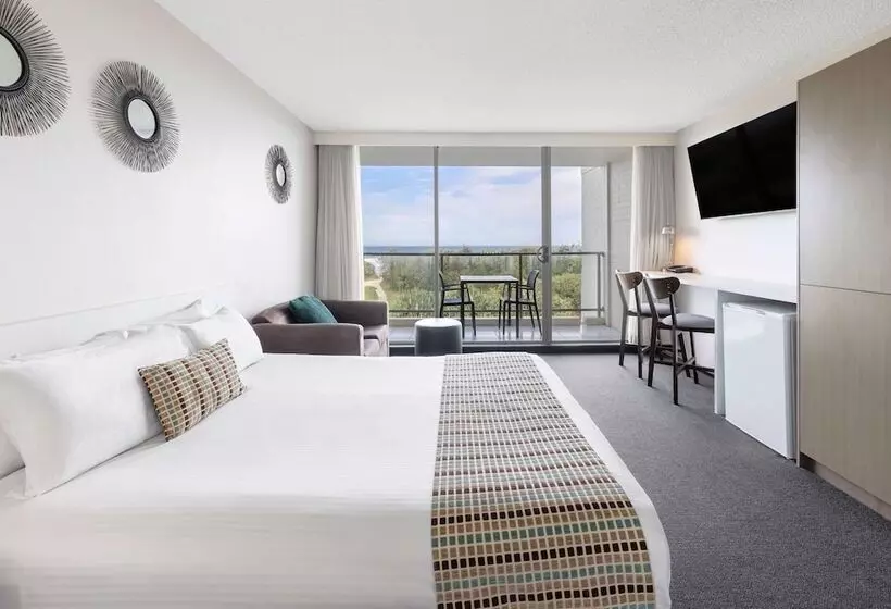 オーシャンビューデラックスルーム, Ramada By Wyndham Marcoola Beach
