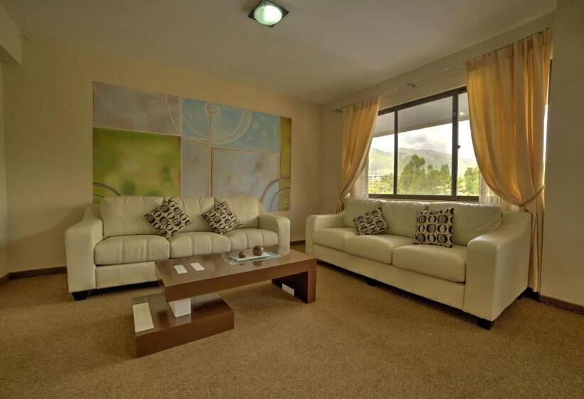 سوییت اجرایی, Regina Resort & Convenciones