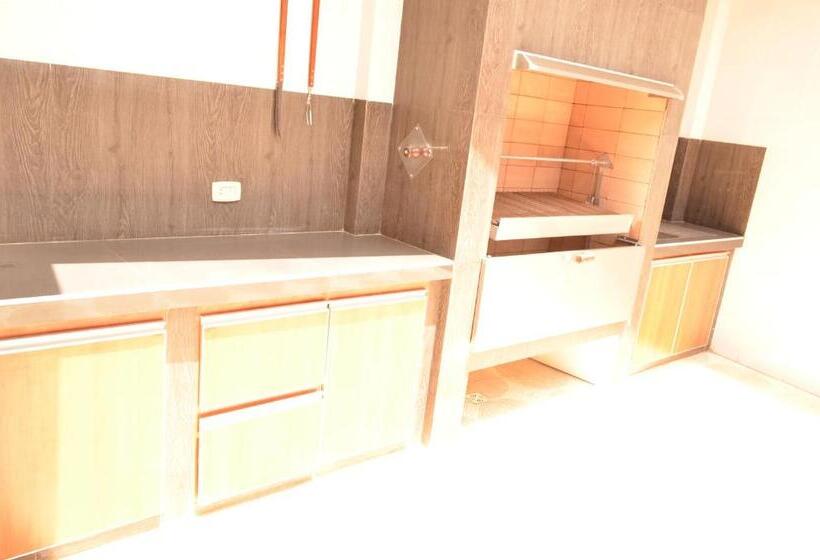 بانگلوی لوکس, Regina Resort & Convenciones