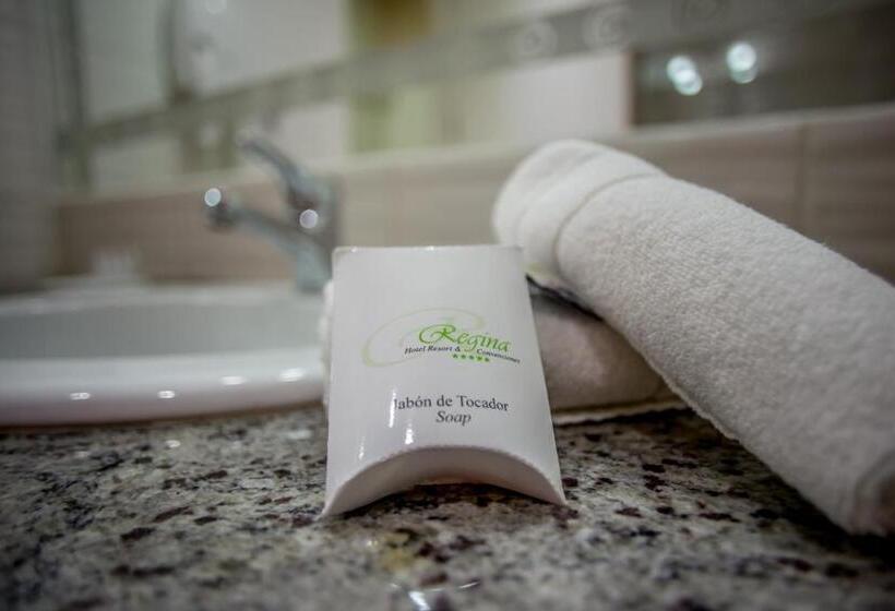 بانگلوی لوکس, Regina Resort & Convenciones