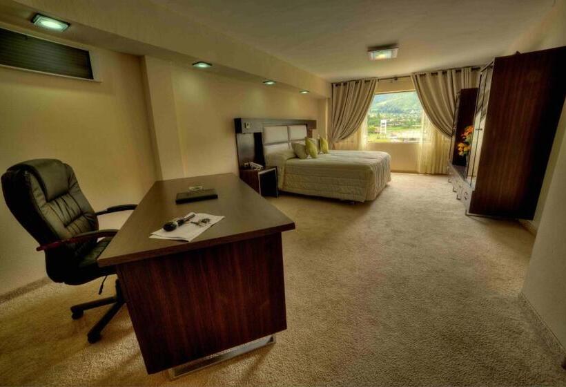 سوئیت پرزیدنت, Regina Resort & Convenciones