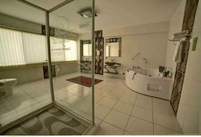 سوئیت پرزیدنت, Regina Resort & Convenciones