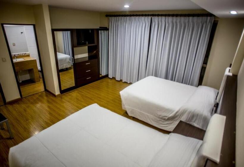 بانگلوی استاندارد, Regina Resort & Convenciones