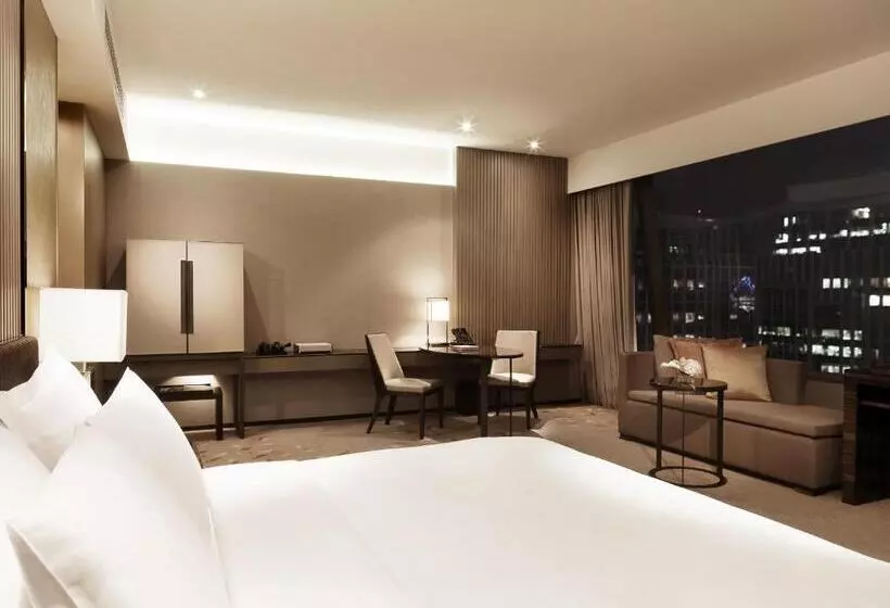 اتاق پرمیوم, The Okura Prestige Bangkok