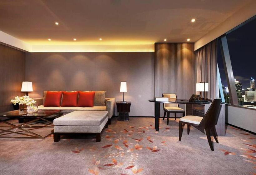 Люкс Престиж, The Okura Prestige Bangkok
