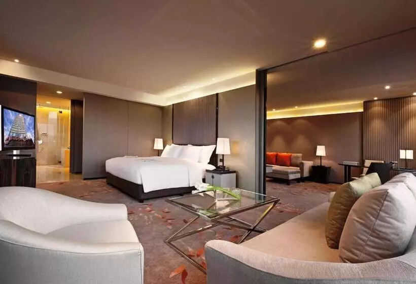 سوییت پرستیژ, The Okura Prestige Bangkok
