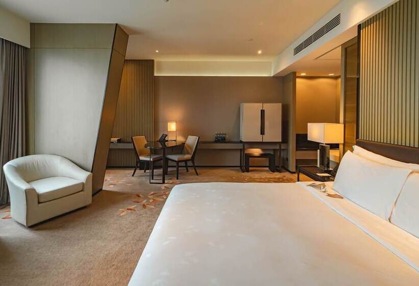 Номер Премиум, The Okura Prestige Bangkok