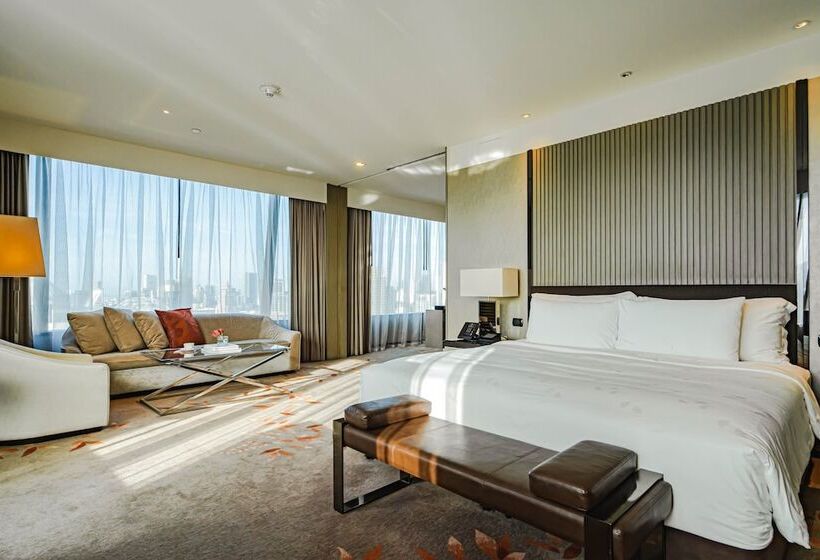 Люкс Престиж, The Okura Prestige Bangkok