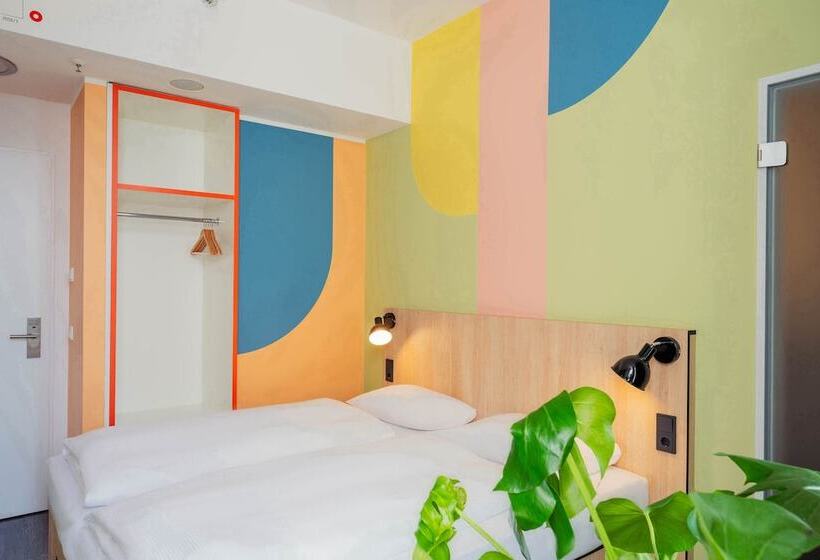 اتاق استاندارد, Generator Berlin Alexanderplatz