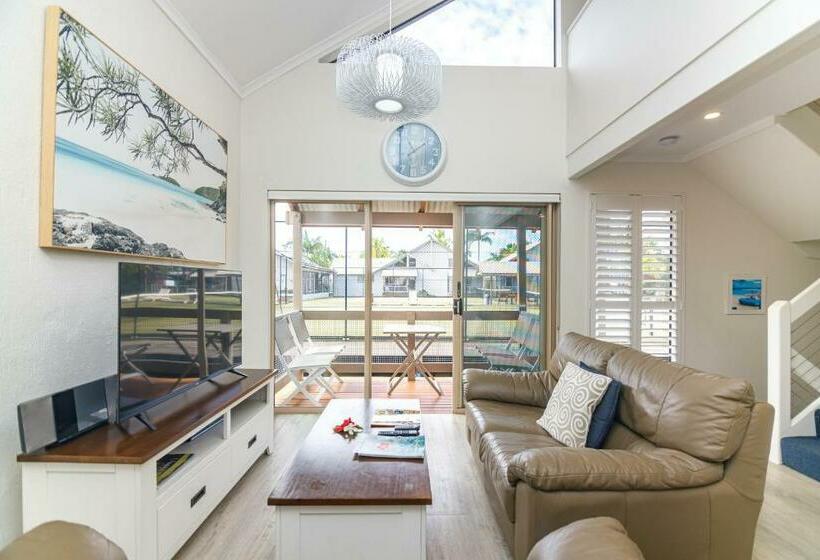 Вилла 2 Спальни, The Islander Noosa Resort