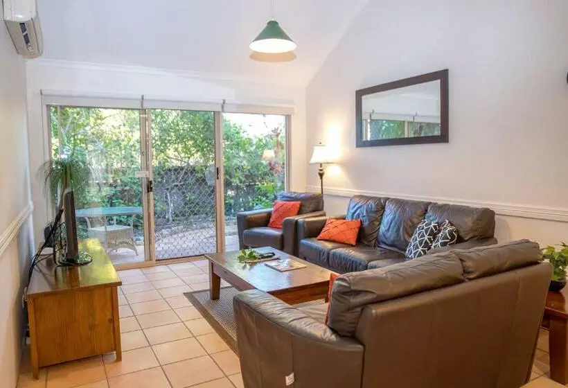 ویلای 2 خوابه, The Islander Noosa Resort