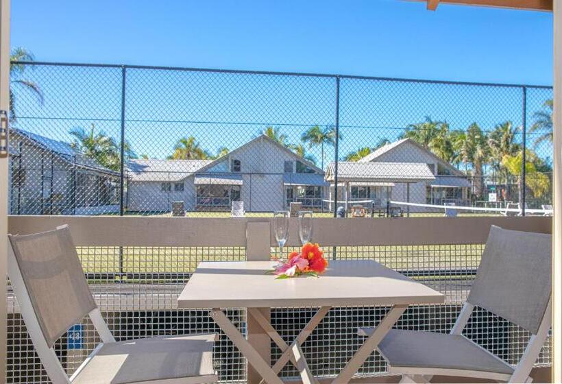 Вилла 2 Спальни, The Islander Noosa Resort