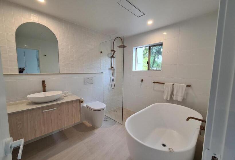 Вилла Deluxe 1 Спальня, The Islander Noosa Resort