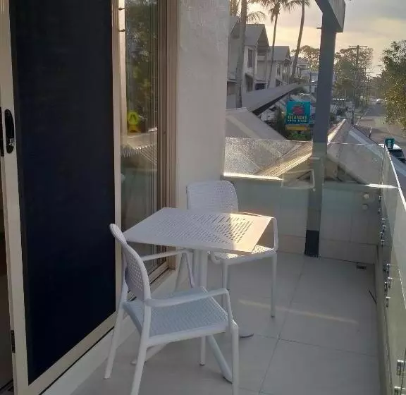 ویلای لوکس 1 خوابه, The Islander Noosa Resort
