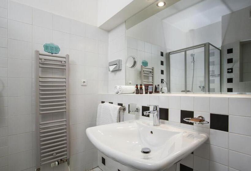 اتاق لوکس, Charles Bridge Rooms & Suites By Sivek Hotels