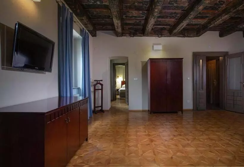 Deluxe-sviitti, Charles Bridge Rooms & Suites By Sivek Hotels